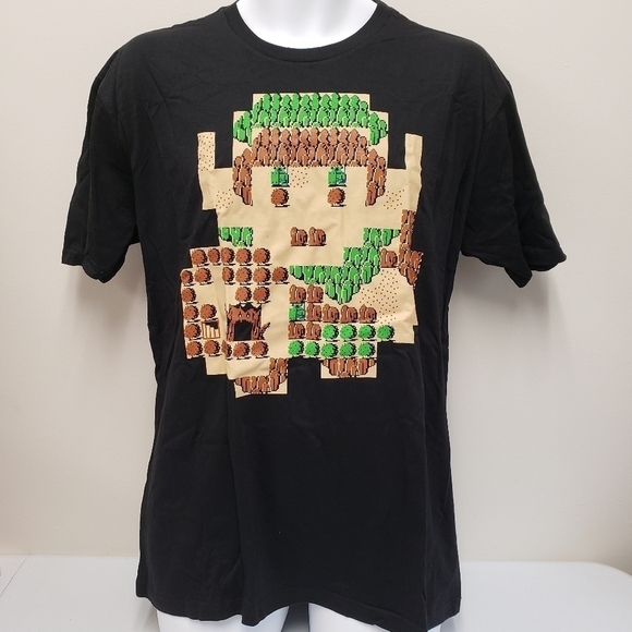 The Legend of Zelda Lootwear Exclusive Mens Tshirt Size Large NWOT - Picture 1 of 4